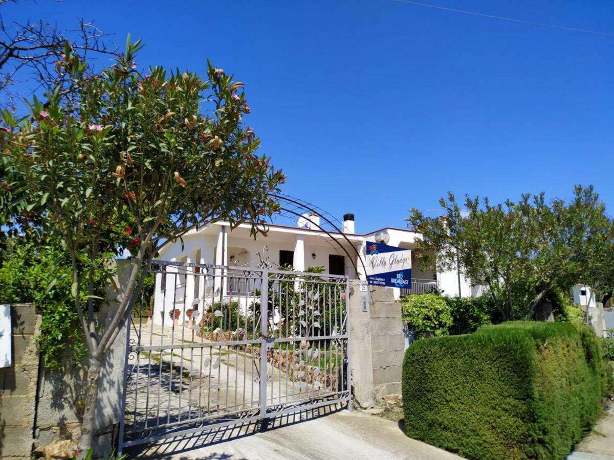 Villa Gladyr Lotzorai Exterior foto